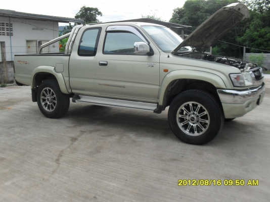 ขายด่วน TIGER D4D 2.5 4WD ปี 2003 รถบ้านสภาพดี ซื้อไปใช้งานได้เลย