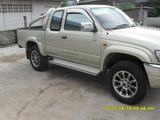 ขายด่วน TIGER D4D 2.5 4WD ปี 2003 รถบ้านสภาพดี ซื้อไปใช้งานได้เลย