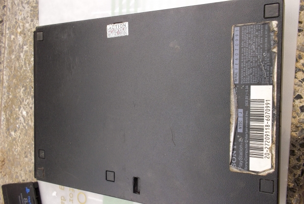 ขายเกมเพล2สภาพพร้อมใช้งานได้ดียังไม่เคยซ่อมอุปกรที่ได้รับตามรูปเลยคับ ขายเกมเพล2สภาพพร้อมใช้งานได้ดียังไม่เคยซ่อมอุปกรที่ได้รับตามรูปเลยคับ