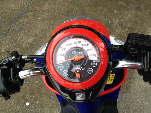 HONDA SCOOPY Iตัวใหม่ล่าสุด ลายACTTIVE BOYรถปี2012วิ่ง2xxxโลสวยกริ้บ