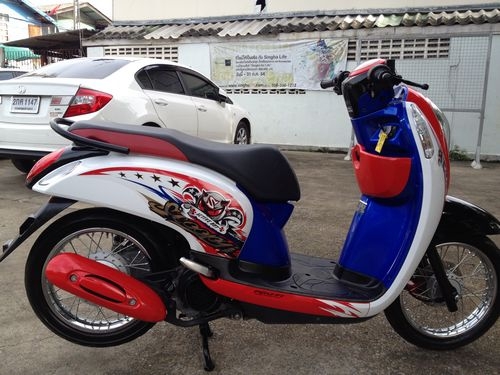 HONDA SCOOPY Iตัวใหม่ล่าสุด ลายACTTIVE BOYรถปี2012วิ่ง2xxxโลสวยกริ้บ