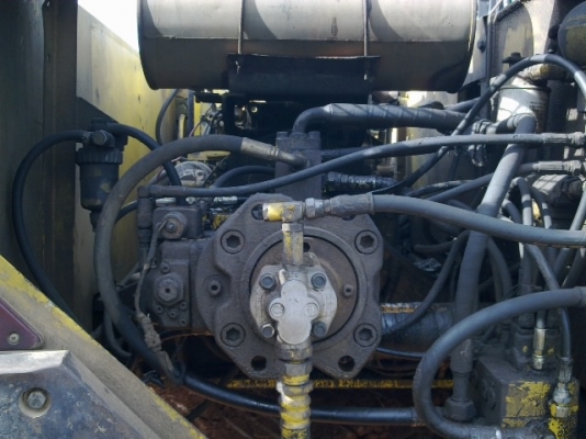 ขายKOBELCO SK200M3 สภาพพร้อมใช้ ไฟฟ้าครบ เอกสารใบแจ้งจำหน่าย ติดต่อได้ที่คุณ อ๊อฟ พิจิตร 086-737-9991 ขายKOBELCO SK200M3 สภาพพร้อมใช้ ไฟฟ้าครบ เอกสารใบแจ้งจำหน่าย ติดต่อได้ที่คุณ อ๊อฟ พิจิตร 086-737-9991