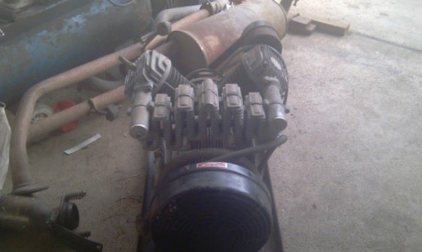 ปั้มลม 2 เสตป ไฟ 380 v 1400iรอบ 10 b