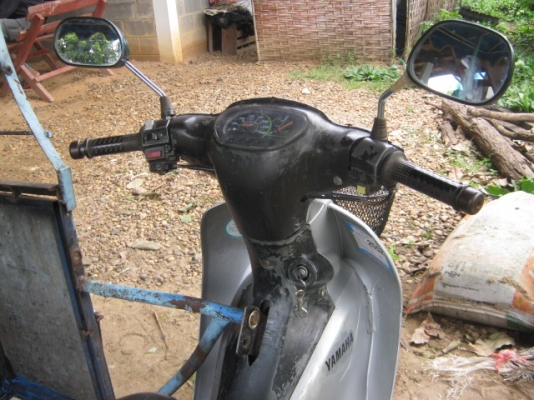 เครื่องดีมาก เฉพาะพ่วงก็เป็นหมื่นแล้ว แต่นี่แถมมอไซค์ให้อีก เครื่องดีมาก เฉพาะพ่วงก็เป็นหมื่นแล้ว แต่นี่แถมมอไซค์ให้อีก