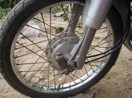 เครื่องดีมาก เฉพาะพ่วงก็เป็นหมื่นแล้ว แต่นี่แถมมอไซค์ให้อีก เครื่องดีมาก เฉพาะพ่วงก็เป็นหมื่นแล้ว แต่นี่แถมมอไซค์ให้อีก