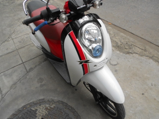 Honda-Scoopy i 110cc เครื่องเนียนมากครับ สภาพเยี่ยมเลยครับ Honda-Scoopy i 110cc เครื่องเนียนมากครับ สภาพเยี่ยมเลยครับ