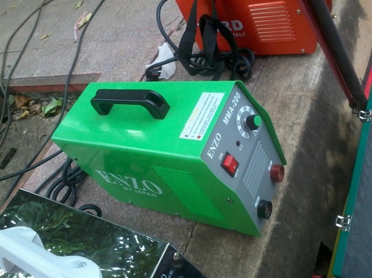 ตู้เชื่อมinverter 200 A ตู้เชื่อมinverter 200 A