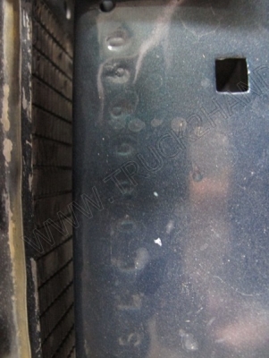 รถกระบะบรรทุกน้ำ ยี่ห้อ NISSAN