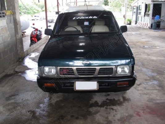 รถกระบะบรรทุกน้ำ ยี่ห้อ NISSAN