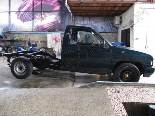 หัว+แซซซี รถกระบะ ยี่ห้อ NISSAN