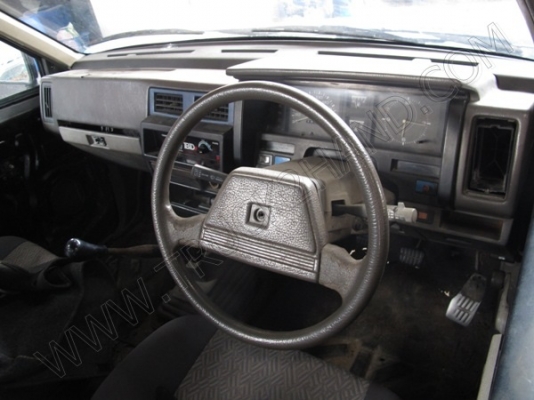 หัว+แซซซี รถกระบะ ยี่ห้อ NISSAN