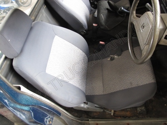 หัว+แซซซี รถกระบะ ยี่ห้อ NISSAN