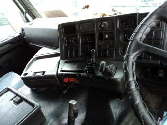 ISUZU FVM 230 แรง 10 ล้อเพลาเดียว