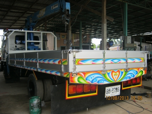 ขายรถบรรทุกหกล้อติดเครนอีซูซูร็อคกี้เครื่อง 6BD1-เทอร์โบ เครนทอนาโด ซูปเปอร์ Z-303 ท้องV เครน 3 ตัน 