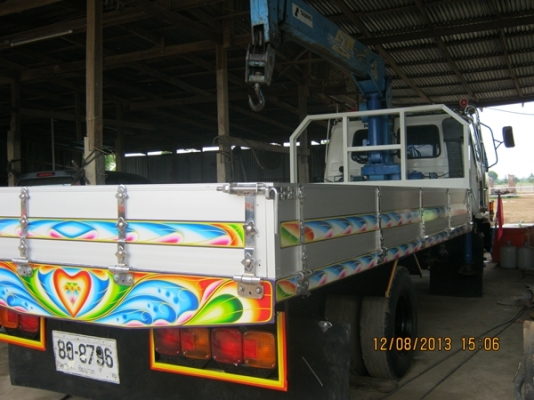ขายรถบรรทุกหกล้อติดเครนอีซูซูร็อคกี้เครื่อง 6BD1-เทอร์โบ เครนทอนาโด ซูปเปอร์ Z-303 ท้องV เครน 3 ตัน 