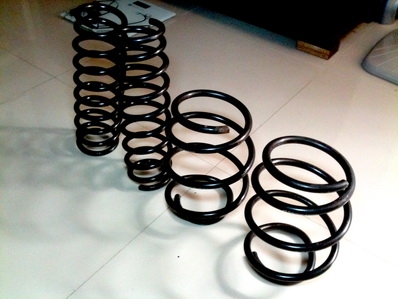 สปริงโหลด BMW E39 ยี่ห้อ Ac schnitzer ครบชุดครับ สภาพใหม่ สปริงโหลด BMW E39 ยี่ห้อ Ac schnitzer ครบชุดครับ สภาพใหม่