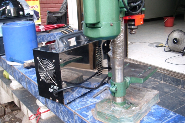 ขาย2ชิ้น ตู้เชื่อมไฟฟ้า 200 พร้อมสว่านแท่นชื้อมาไม่ถึงเดือนสภาพเหมือนใหม่ ขาย2ชิ้น ตู้เชื่อมไฟฟ้า 200 พร้อมสว่านแท่นชื้อมาไม่ถึงเดือนสภาพเหมือนใหม่