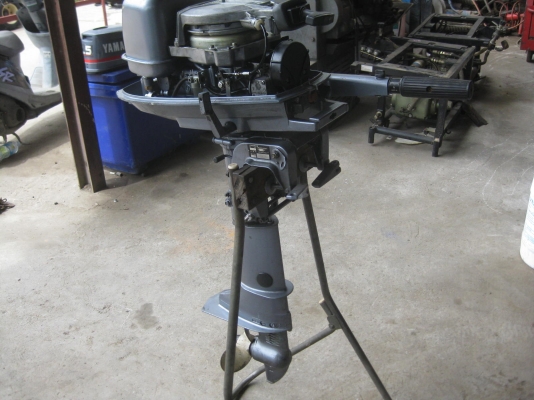 ขายเครื่องเรือYAMAYA 5แรง พร้อมใช้งาน
