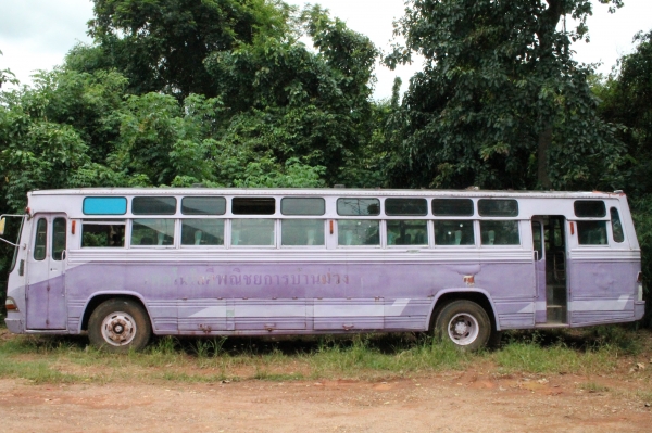 ขาย รถบัสBENZ เครื่อง HINO ยาว 12 เมตร ติดต่อ 0810556061 (ลุงดา) ขาย รถบัสBENZ เครื่อง HINO ยาว 12 เมตร ติดต่อ 0810556061 (ลุงดา)