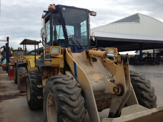 ขายรถตักWA100-1 นำเข้าจากญี่ปุ่นสภาพดีพร้อมใช้งาน