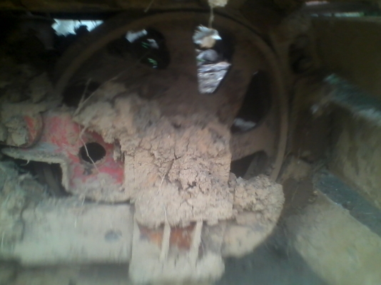 ขายด่วน ! อะไหร่รถเกี่ยวข้าว เครื่อง ปั้ม ตัวเดิน โซ่ ใบแทร๊ก ลอเลอร์ และอื่นๆอีกหลายอย่าง