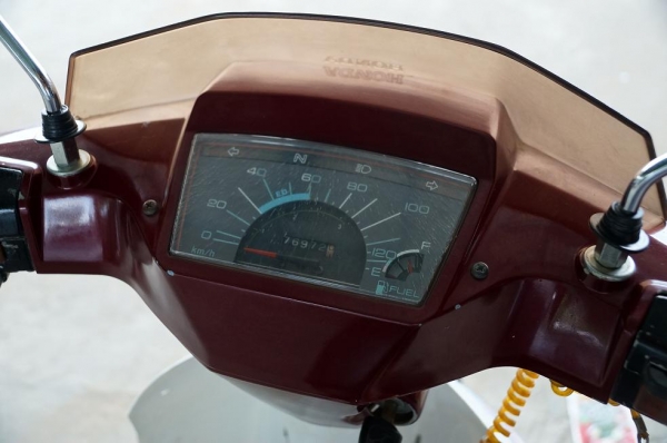 ขาย HONDA Custom สตาทร์มือ ทะเบียนพร้อมชุดโอน ภาษี พ ร บ ไม่ขาดต่อ 2556