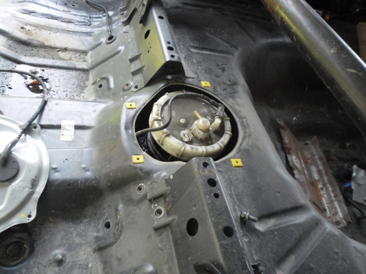 ฝากขาย  รถเก่๋ง ออนด้าซีวิก รุ่น นางฟ้า  รถชนไม่หนักขายซาก  สภาพรถสวยค่ะ