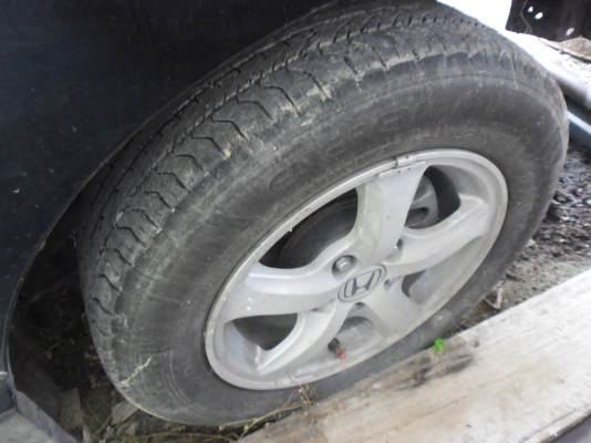 ฝากขาย  รถเก่๋ง ออนด้าซีวิก รุ่น นางฟ้า  รถชนไม่หนักขายซาก  สภาพรถสวยค่ะ