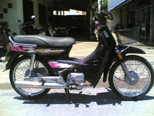 ขายดรีมทู(ม่วง)กกฉ900 ทะเบียนพร้อมโอนเครื่องดีมากสียังสดรถพร้อมใช้ ขาย 9500 บาท