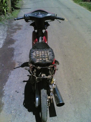 ขายเวฟ100ยูบล็อก ขฉค684 ทะเบียนพร้อมโอนภาษีขาดปี 52 เครื่องดียังแน่นมีขวันขาวขาย 6900 บาท