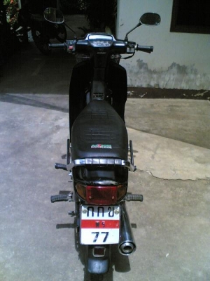 ขายดรีมทู(ดำ)กกข77 ทะเบียนเต้มพร้อมโอนเครื่องดีไม่หลวมบังลมแตกด้านขวารถพร้อมใช้ ขาย 9500 บาท