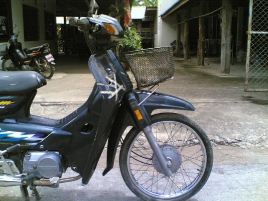 ขายดรีมทู(เขียว)กคพ90 ทะเบียนพร้อมโอนภาษีขาดปี 55 เครื่องดีไม่หลวมบังลมด้านขวาแตกรถพร้อมใช้ ขาย 8900