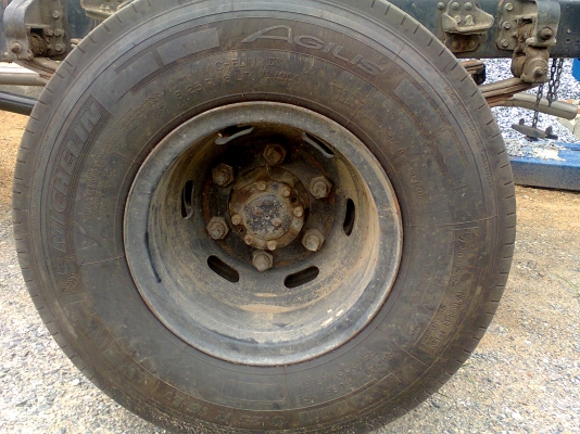 6 ล้อ MITSUBISHI Canter 115 แรงม้า รถห้างแท้ หัวคัสซี ปี 50