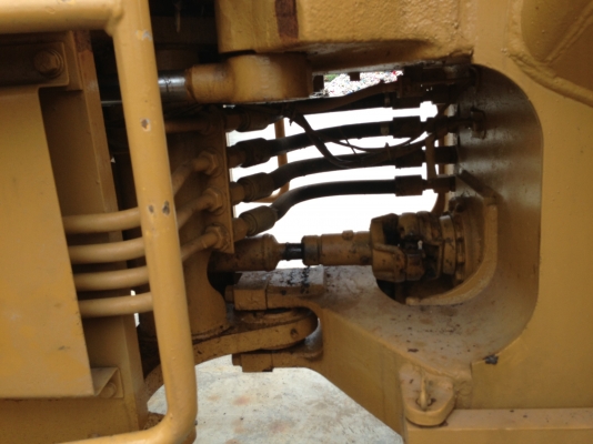 ขายรถตักCAT910 นำเข้าจากญี่ปุ่นสภาพดีพร้อมใช้งาน ขายรถตักCAT910 นำเข้าจากญี่ปุ่นสภาพดีพร้อมใช้งาน