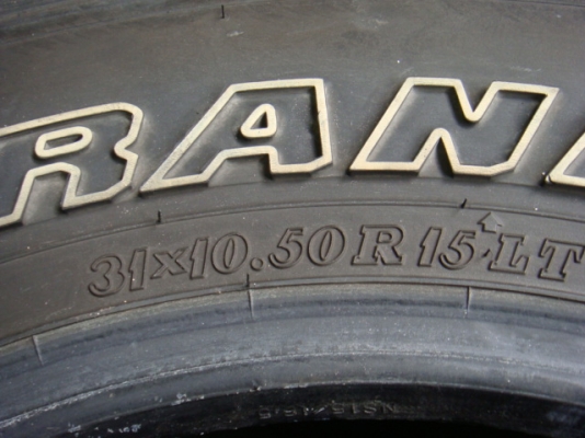 ขายด่วน ยาง Dunlop Grandtrek AT1 31R15 ปี12 ขายด่วน ยาง Dunlop Grandtrek AT1 31R15 ปี12