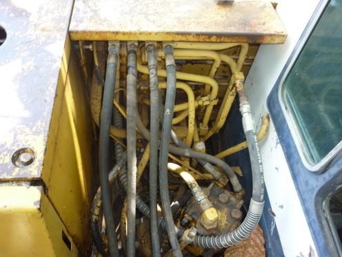 ขายรถแบ็คโฮ komatsu pc 60 - 5 เครื่องเดิม ปั๊มเดิม ช่วงล่างดี ซีลกระบอกใหม่ เอกสารสัญญาซื้อขาย