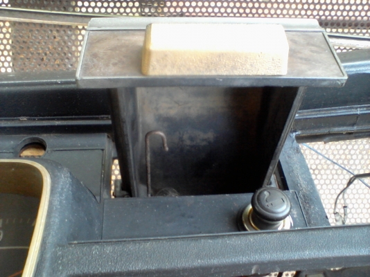 แยกอะไหล่ Datsun cedric 260c เล่มทะเบียนก็มีครับ แยกอะไหล่ Datsun cedric 260c เล่มทะเบียนก็มีครับ