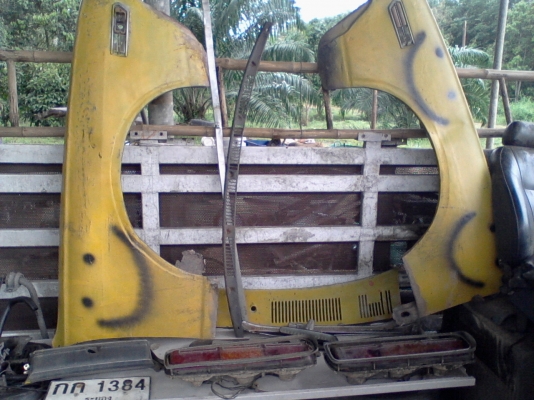 แยกอะไหล่ Datsun cedric 260c เล่มทะเบียนก็มีครับ แยกอะไหล่ Datsun cedric 260c เล่มทะเบียนก็มีครับ