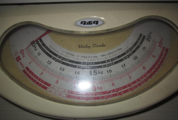 เครื่องชั่งน้ำหนักเด็กทารก