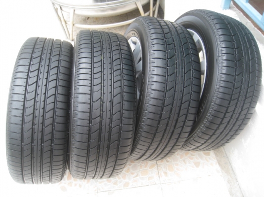 ขายล้อแม็ก  Mazda3 MC ป้ายแดง 16"x6.5" et50 5รู114.3+ ยางปี 1913 สนใจติดต่อเล็กคลองสามครับ (081-3747940)