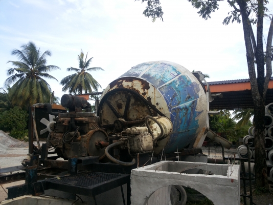 ปรับราคาใหม่เพื่อนลงราคาผิด โม่โซ่ 5คิว พร้อมเครื่องยนต์ 6 สูบ ใช้งานได้ทันที