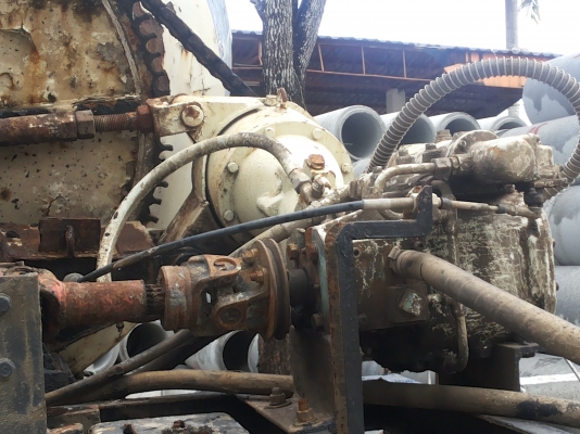 ปรับราคาใหม่เพื่อนลงราคาผิด โม่โซ่ 5คิว พร้อมเครื่องยนต์ 6 สูบ ใช้งานได้ทันที