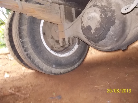 ขาย6ล้อ TX   เครื่องEH700  168 แรง  6เกียร์เดินหน้า