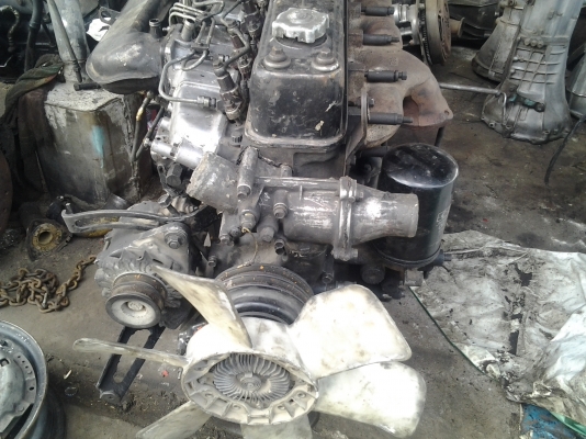 เครื่องรถอีซูซุ6sa1ร็อกกี้ เครื่องรถอีซูซุ6sa1ร็อกกี้