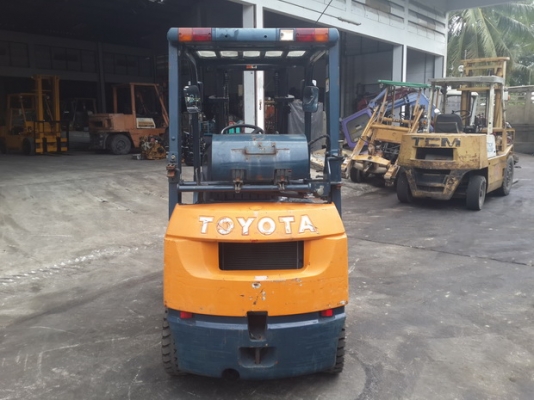 ขายรถยก TOYOTA 1.5 ตัน รุ่น 7FG15(LPG) มือสองญี่ปุ่น