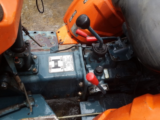 ขายรถไถนา 4WD KUBOTA รุ่น B6001 มือสองญี่ปุ่น ขายรถไถนา 4WD KUBOTA รุ่น B6001 มือสองญี่ปุ่น