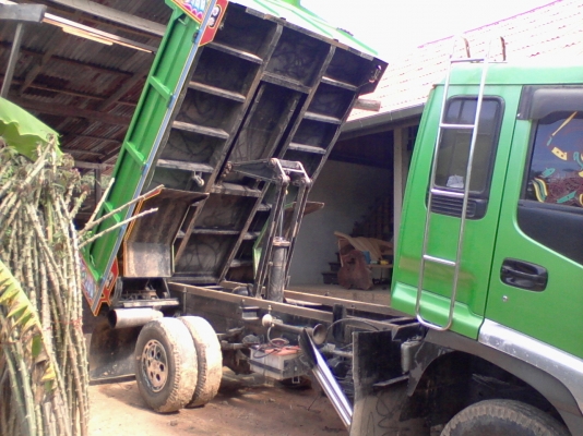 ISUZU DECA 195 HP ทะเบียนพร้อม