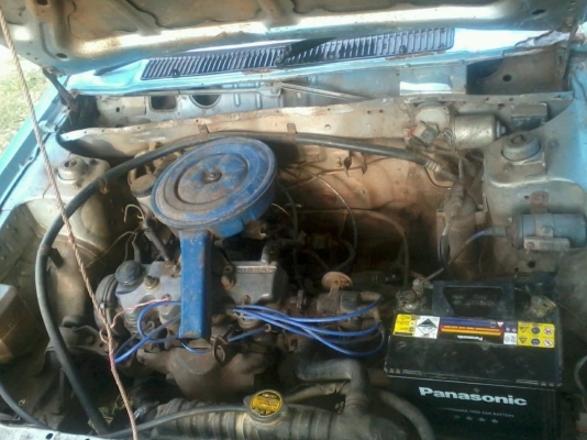 NISSAN SUNNY 1300 CC รถบ้านสภาพดีทั้งภายนอกและภายในพร้อมใช้งาน เครื่องแห้งแรงดีไม่เยิ้ม ภายในเก๋งสะอาดสวย ช่วงล่างดียางสภาพดี 60\% พร้อมใช้งาน เอกสารทะเบียนภาษีเต็มครบไม่ขาดพร้อมโอน ราคาต่อรองได้ครับ