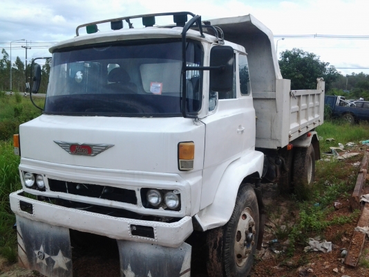 Hino KL เครื่อง EC100 ,, ho7c ก็ได้ มี2 เครื่อง ให้เลือกเบรคทิฟฟี่ เพาเวอร ช่วงล่างใหญ่KR ยาง900 ทะเบียนแจ้งจอด