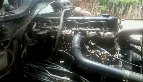 ISUZU DECA FXZ 270 HP EURO1 ปี 46 รถพ่วงแม่+ลูก แม่กระบะดั๊มพ์เหล็ก 12 ตันของสามมิตรลอนเฉียง ลูก 3 เพลาดั๊มพ์ของอู่เสรีชัยความยาว 6.50 เมตร เครื่องแรงดีไม่มีเยิ้ม ภายในเก๋งคอนโซลสวยครบ แอร์เย็น พวงมาลัยเพาเวอร์ ระบบเบรคทริ๊ปฟี้ ช่วงล่างคัชซีสวย ยางสภาพดี